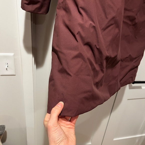 Arc'teryx Women's Centrale Parka Small Burgundy/Maroon GUC - Picture 16 of 16